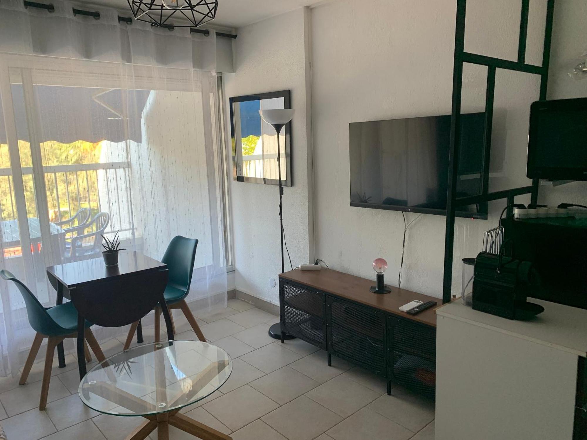 Vittoria Immobilier 9 -Reglement Sur Place - Cheques Vacances Acceptes Ла-Гранд-Мот Номер фото